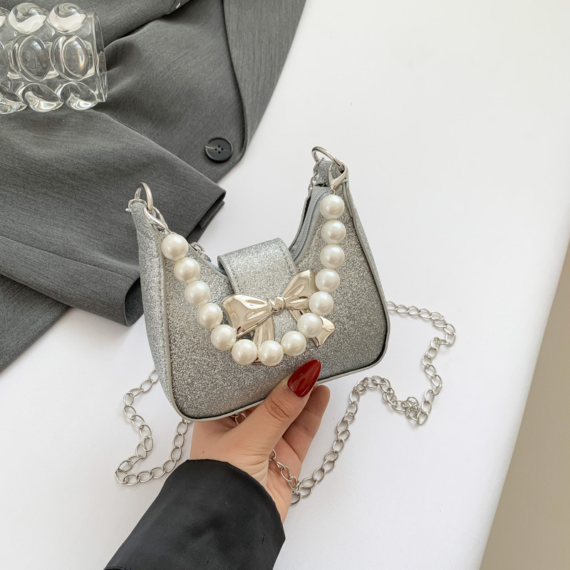 French Style Niche Fashion Women's Bag 2024 New Underarm Bag Sweet Butterfly Pearl Handbag Chain Crossbody Bag Trendy - Image 2