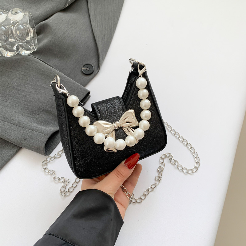 French Style Niche Fashion Women's Bag 2024 New Underarm Bag Sweet Butterfly Pearl Handbag Chain Crossbody Bag Trendy - Image 4
