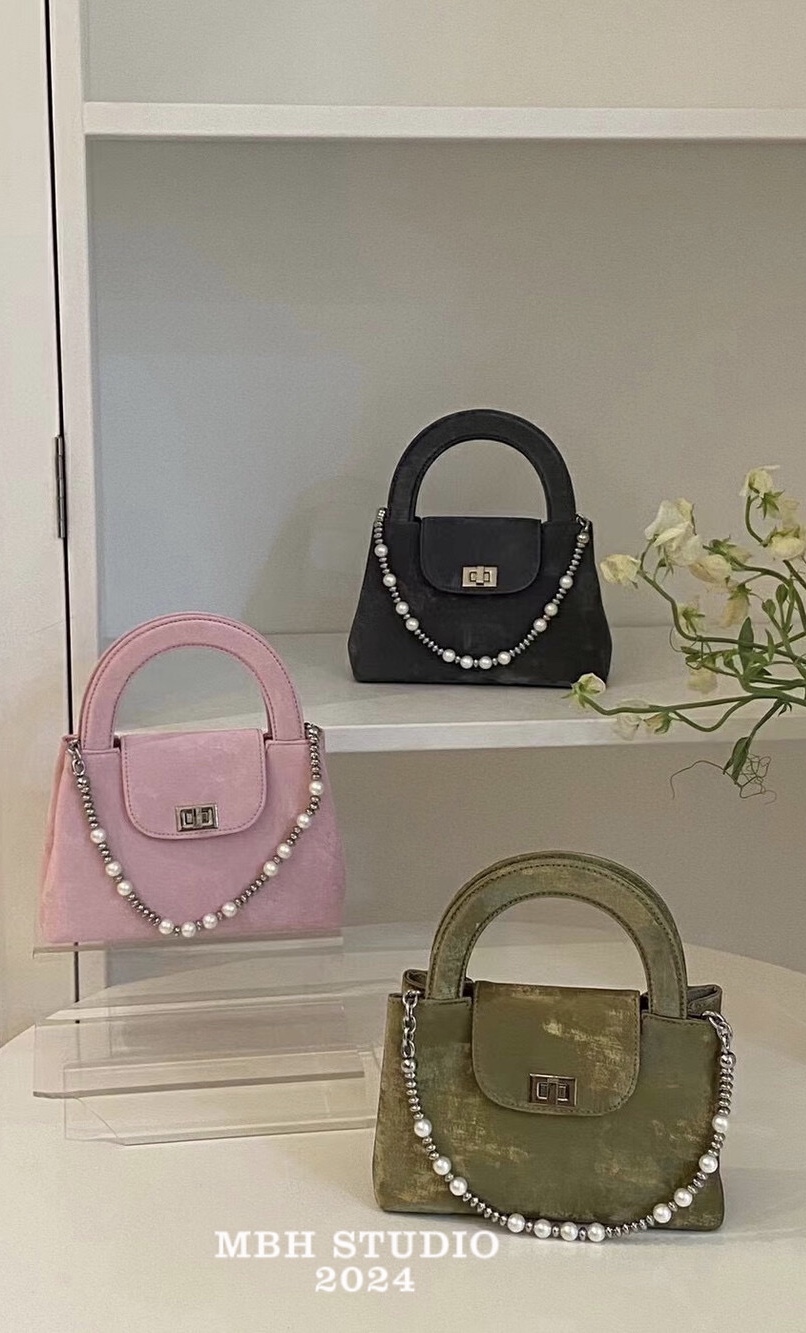 MBH New Chinese Style Elegant Velvet Satin Pearl Chain Handbag with Pearl Chain