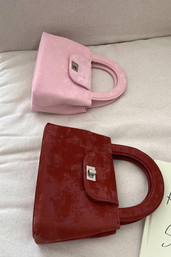 MBH New Chinese Style Elegant Velvet Satin Pearl Chain Handbag with Pearl Chain - Image 5