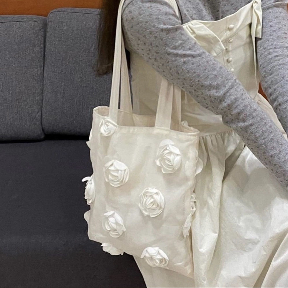 Korean Style Floral One-Shoulder Bag Cute Pink Cloth Bag for Daily Travel Vacation - Image 4