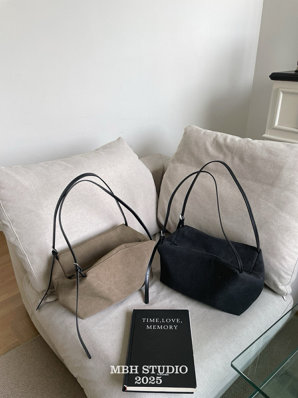 Designer Collaboration Neutral Sand Two-Tone Underarm Tote Bag Large Capacity Commuter Shoulder Bag
