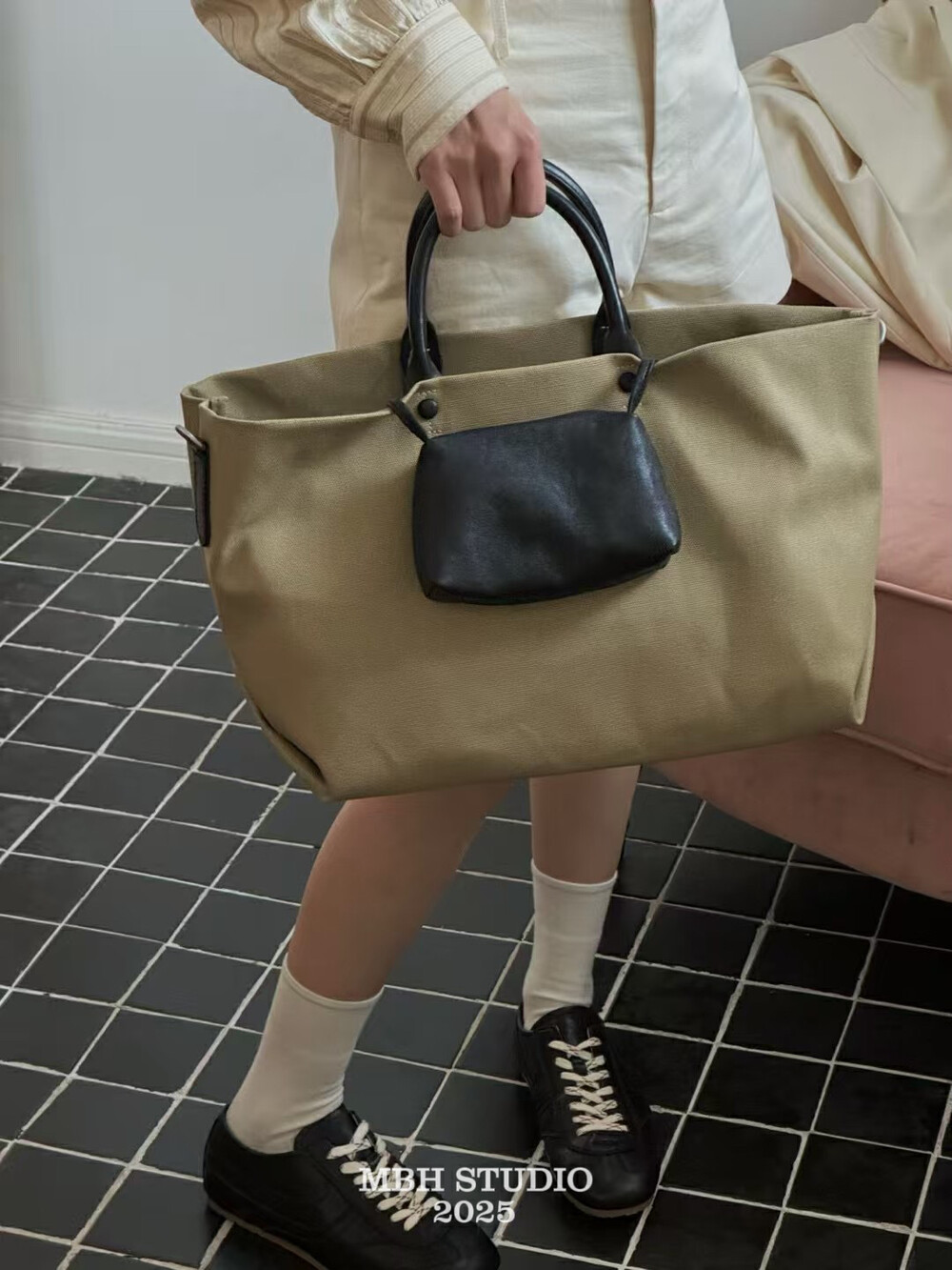 MBH Canvas and Top Grain Leather Large Capacity Mother and Child Bag Handbag Shoulder Bag with Strap, Small Bag - Image 4